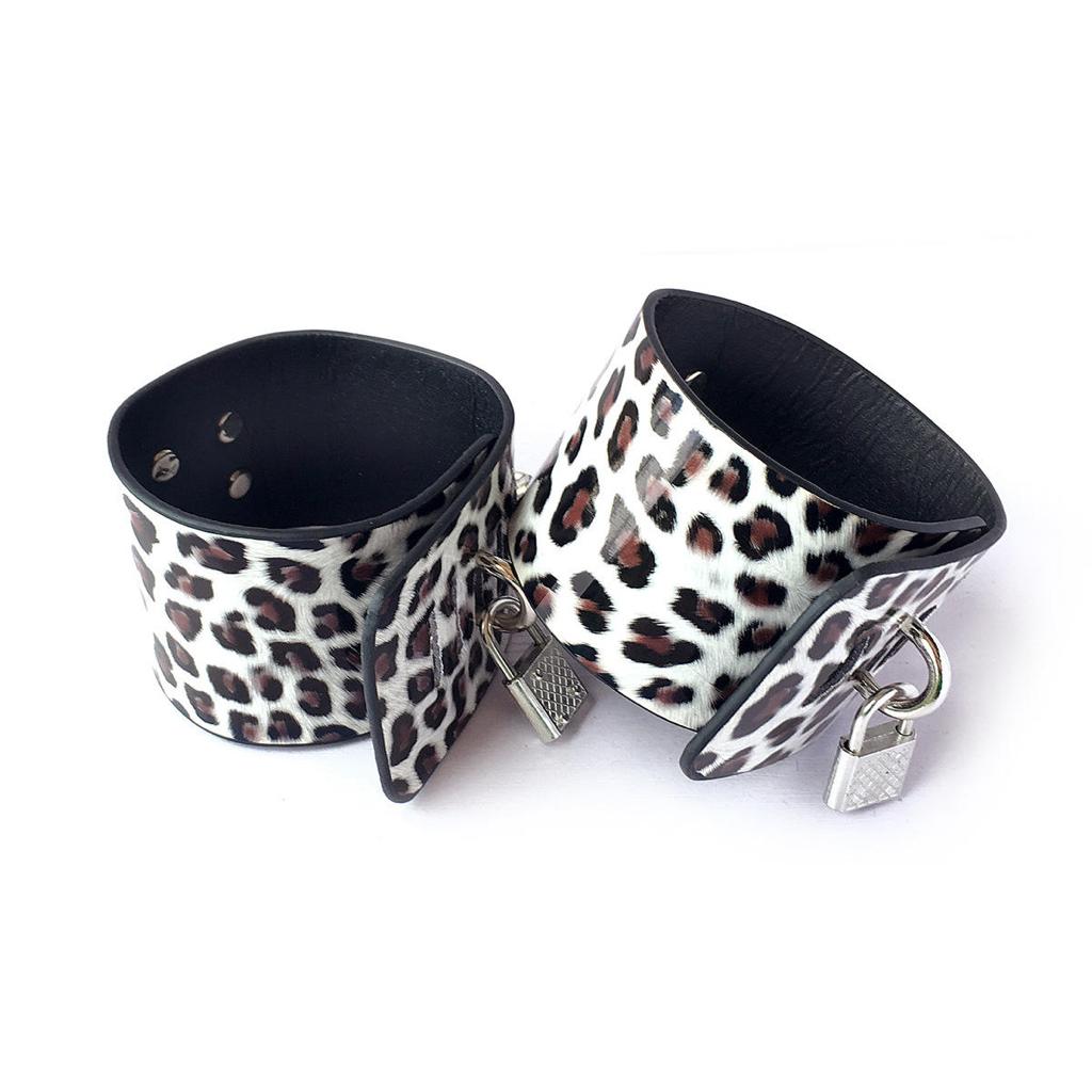Leopard Gold|Silver 10 -piece set of Leather Belt Lock Binding Kitten Play Set
